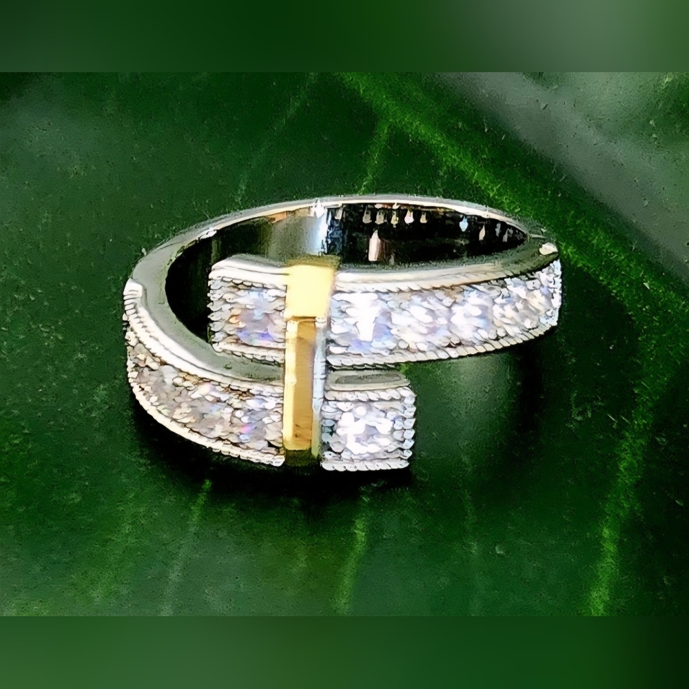 Two-tone Cz Ring